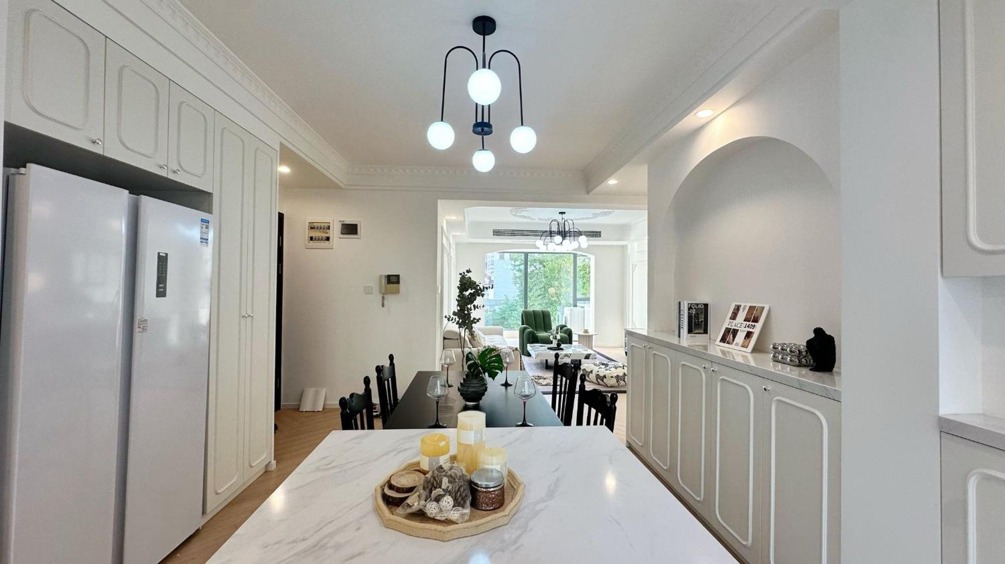 Eastern Hub Apartment