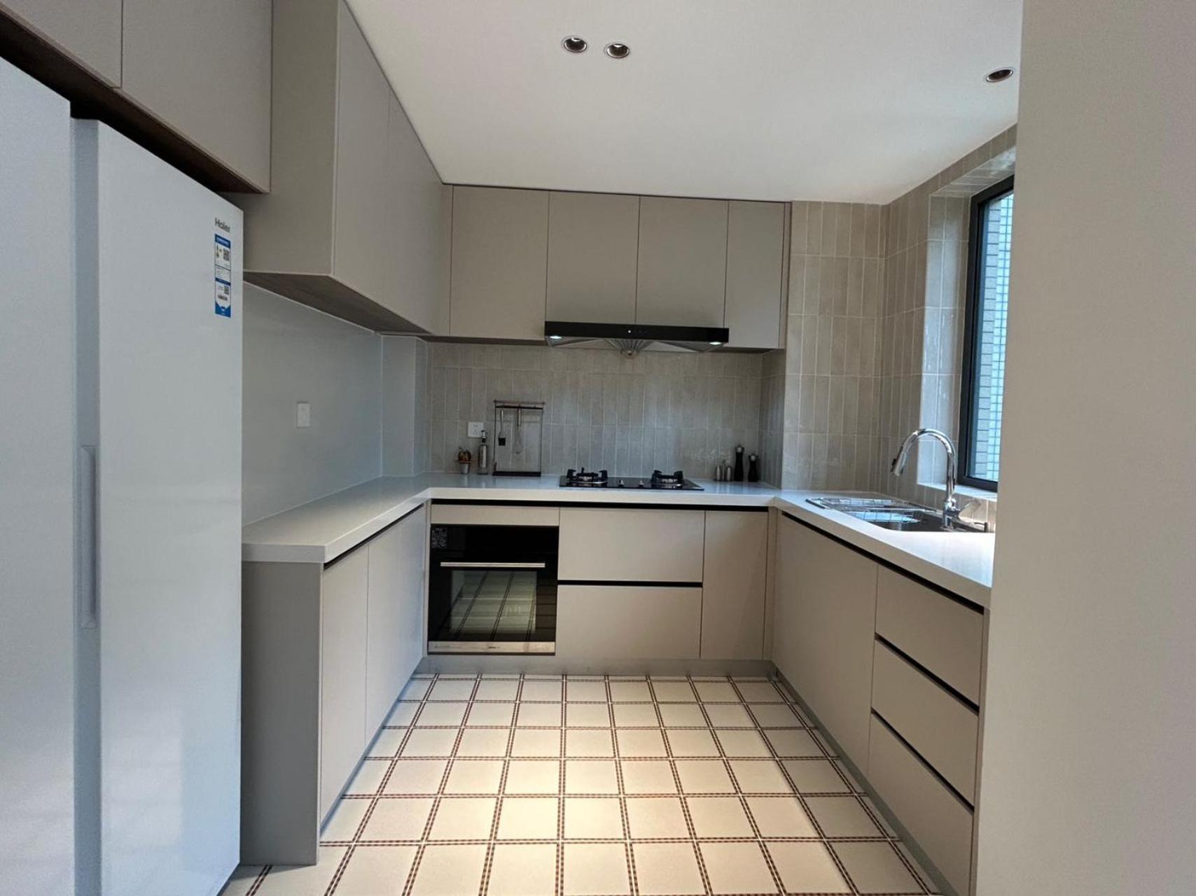 Eastern Hub Apartment